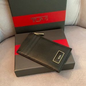 TUMI slim card case
